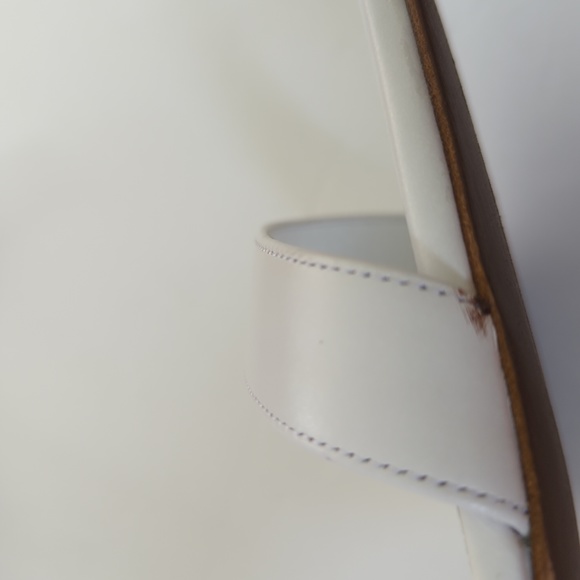 NWT Manolo Blahnik Charona Imitation Pearl Sandals - Picture 7 of 8